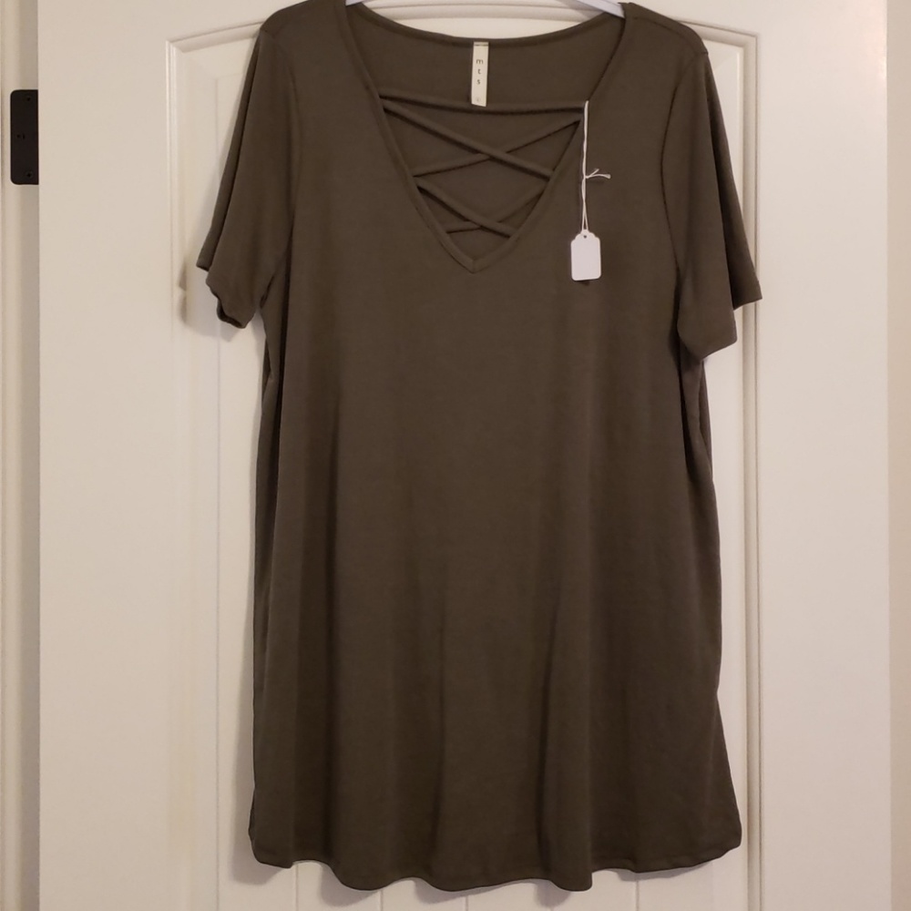 Criss Cross Neck Tunic Top